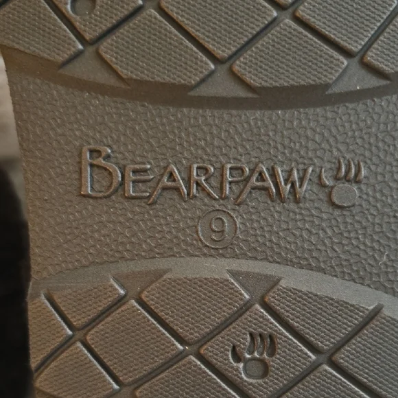 New Sheepskin Lined BearPaw Bronze & Chocolate Brown Slippers - Picture 8 of 10